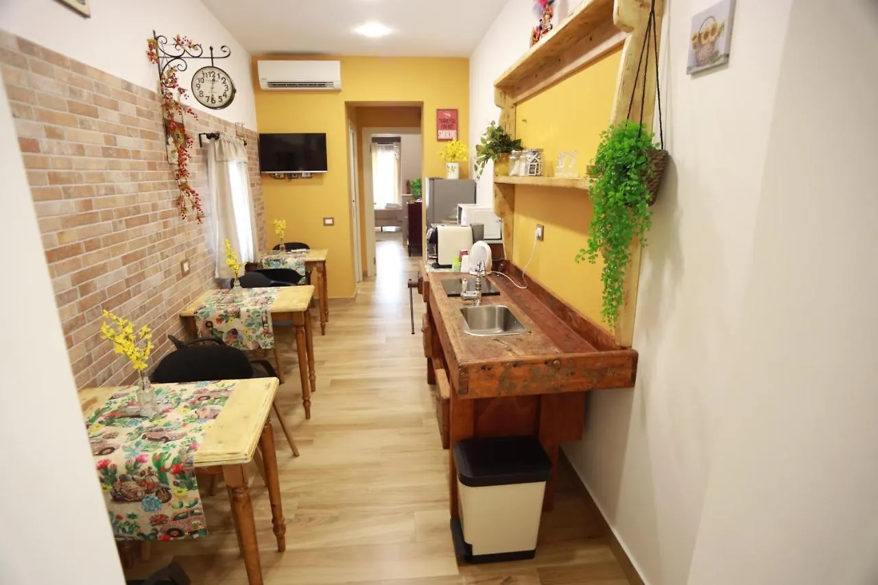 Panzió B&B Sant'Agata Patrona Catania-Fontanarossai nemzetközi repülőtér
